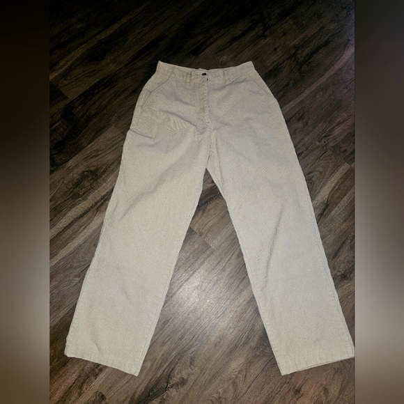 Woolrich Pants - Vintage Woolrich Womens Corduroy pants size 6